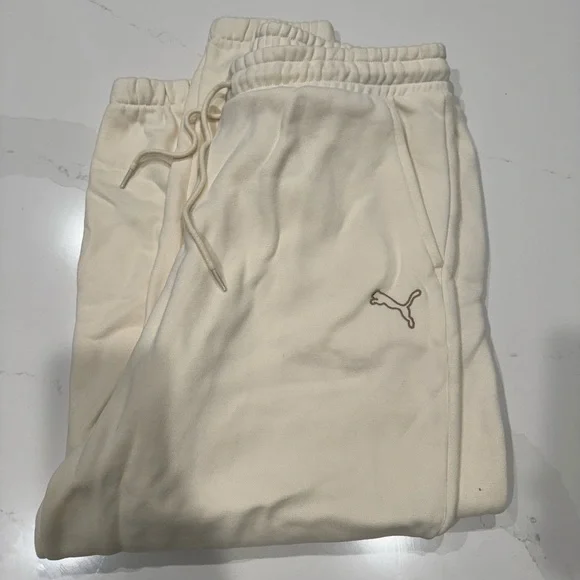 Puma fleece sweatpants - Picture 2 of 3